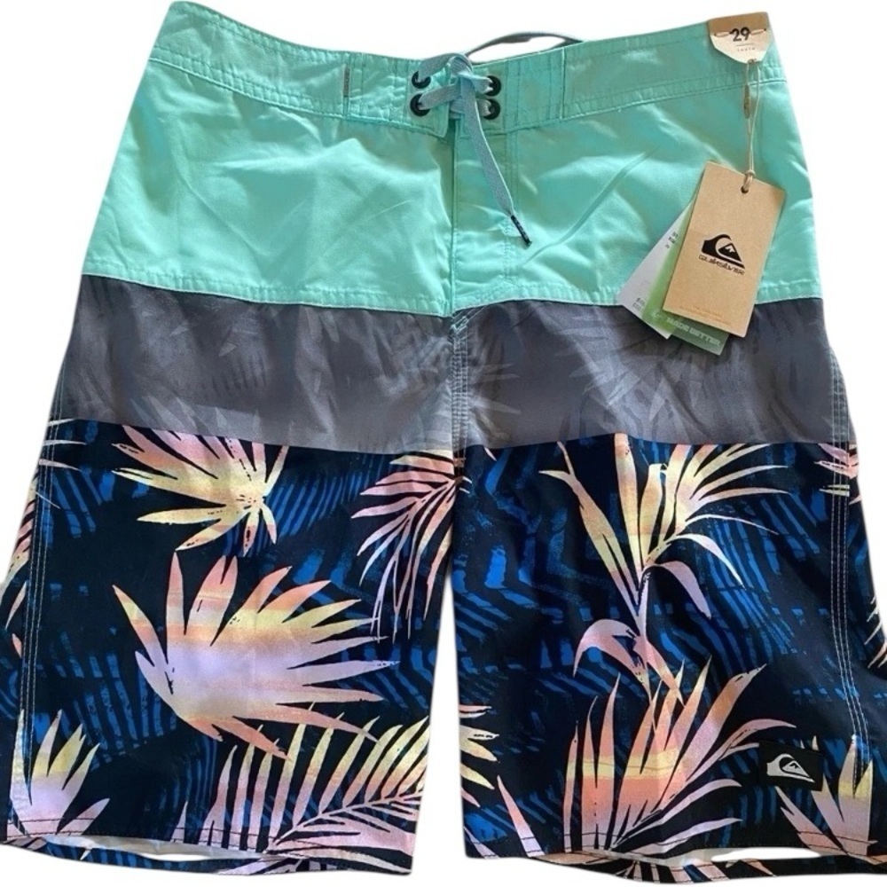 Quiksilver Boys Swim Board Shorts Trunks NEW sizes 18, 29 waist